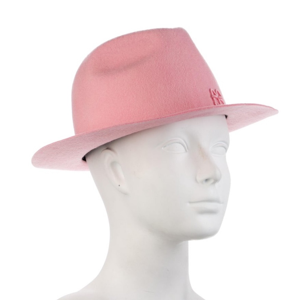 Ruslan Baginskiy hat